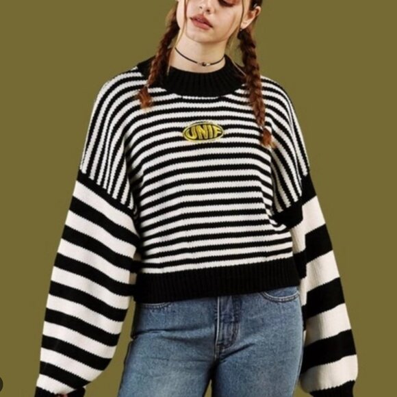 UNIF Clarissa Sweater - Black/White - Picture 1 of 3